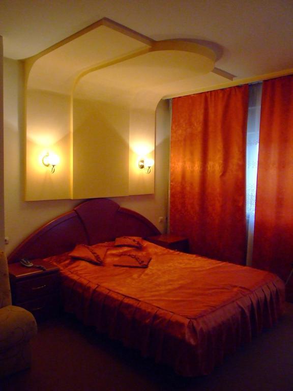 Hotel Regat ピテシュティ 部屋 写真